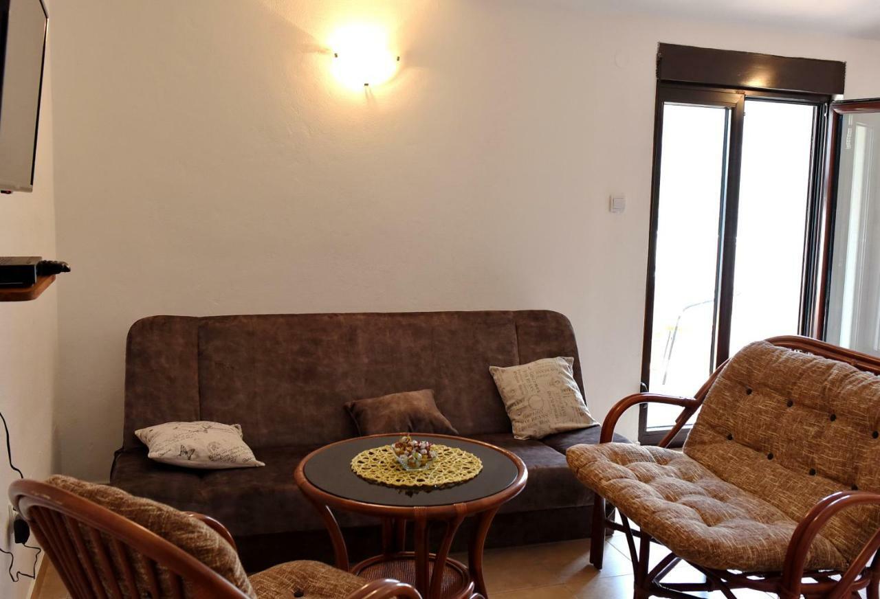 Apartments Krivokapic Prcanj With Bay View Kotor Zewnętrze zdjęcie