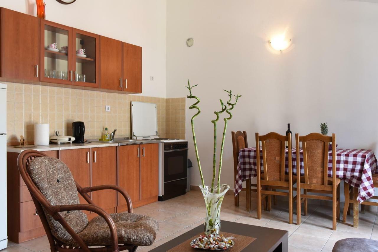 Apartments Krivokapic Prcanj With Bay View Kotor Zewnętrze zdjęcie